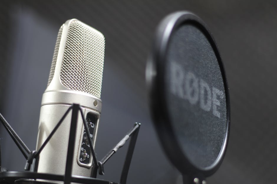 Microphone Techniques: How to Record Better Vocals at Home
